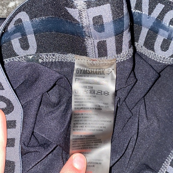 Cropped Gymshark leggings - Picture 2 of 2